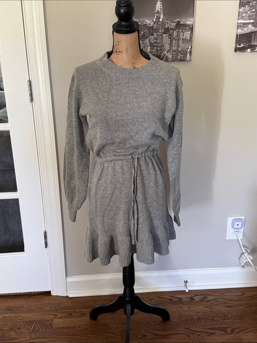 cinq a sept Heather Gray Long Sleeve Knit Sweater Dress